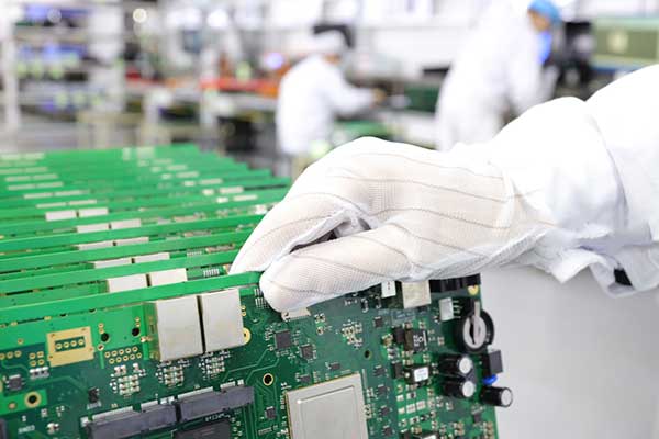 PCBA双面板焊接需要关注的问题(图1) PCBA双面板焊接需要关注的问题.jpg